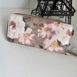 Nine West Floral Wallet - Pink and Cream